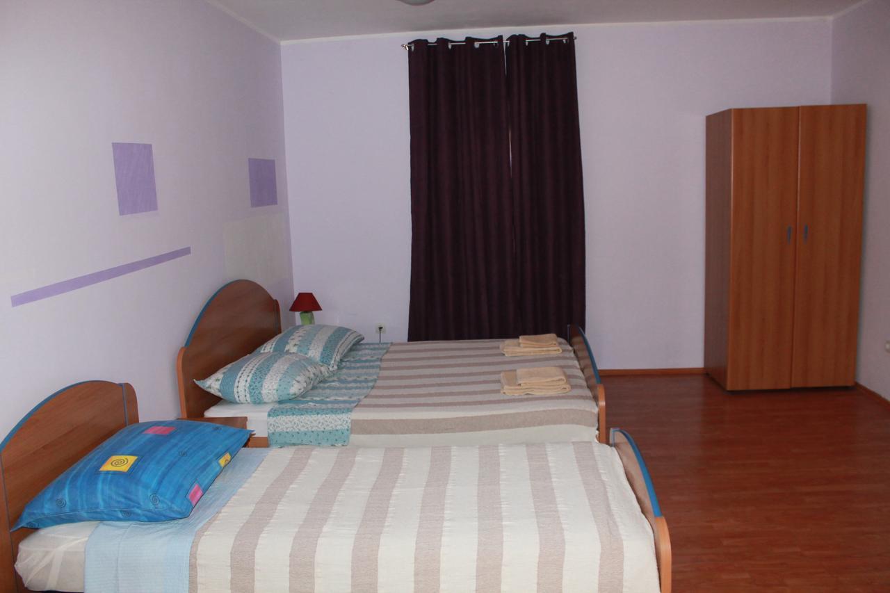 Apartments Ana Pula Bagian luar foto